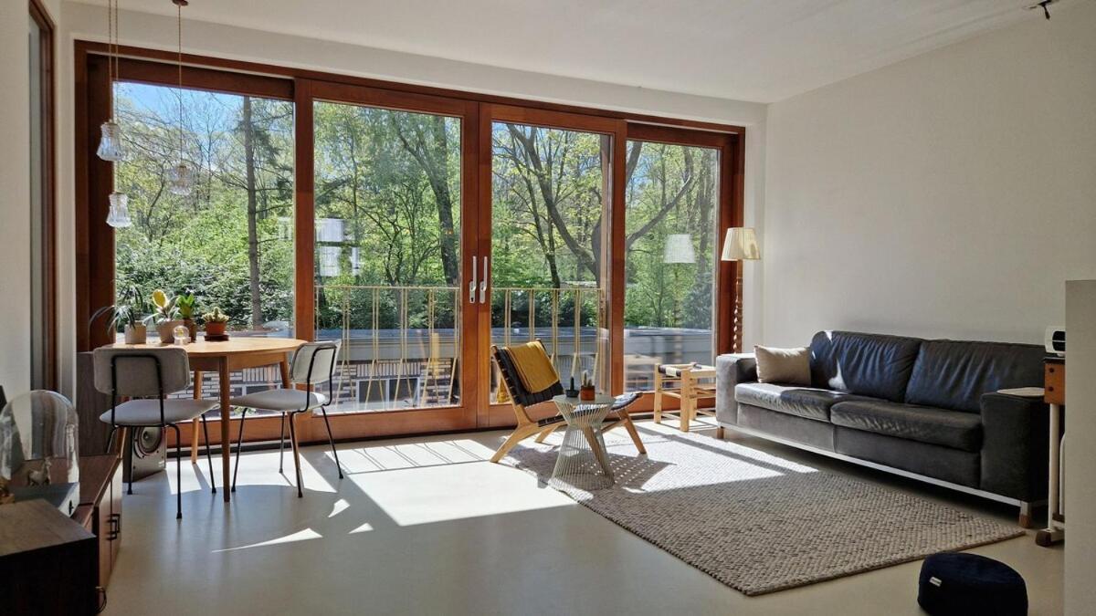 Appartement House With Parkside View